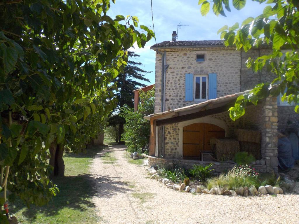 Chambres D'Hote Les Jardins De Prasserat Vallon-Pont-dʼArc Kamer foto